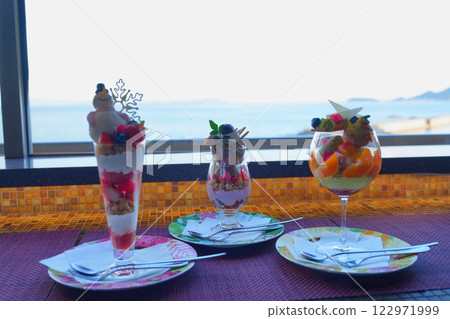 淡路島洲本溫泉新淡路飯店咖啡廳推出三種冬季限定芭菲 淡路島洲本溫泉新淡路飯店咖啡廳推出三種冬季限定芭菲 122971999