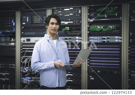 IT engineer image camera looking portrait 122974133