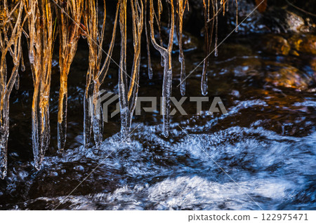 Spray ice [Nagano Prefecture] 122975471
