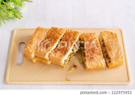 納豆卷烤製的栃木薯 納豆卷烤製的栃木薯 122975952