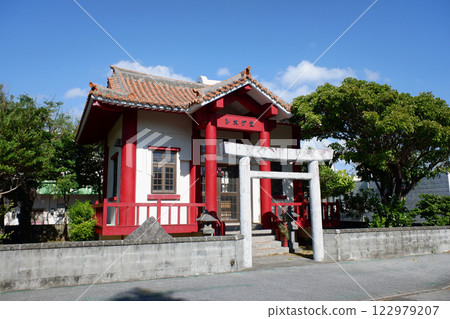 Okinawa Prefecture, Iheya Island, Shinugudo 122979207