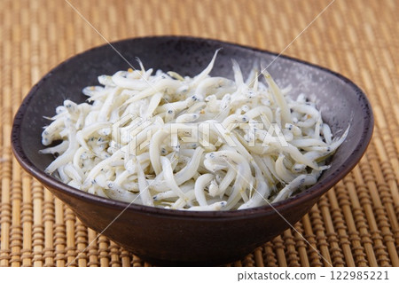 Shiugake fried shrimp 122985221