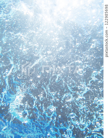 Sparkling water surface - summer color image Sparkling water surface - summer color image 122985698