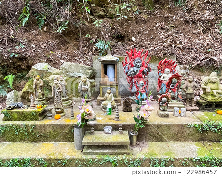 Saga, Ogi City, Kiyomizuyama Midakiji Temple Hochiin (Kiyomizu Kannon) 122986457