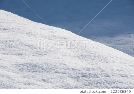 美麗的雪面圖案[雪景影像] 122986849