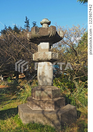 慈恩寺玄奘骨塔石燈籠【埼玉縣埼玉市岩槻區】 122987442