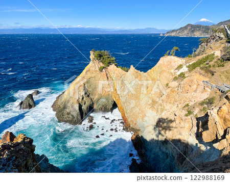 西伊豆的壯麗景色 - 馬岩 122988169