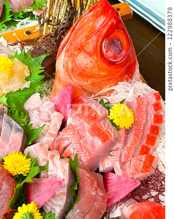 西伊豆戶田溫泉的華麗船形拼盤 122988378