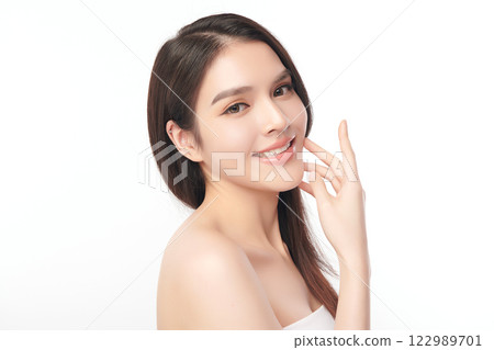 Beautiful young asian woman with clean fresh skin on white background, Face care, Facial treatment, Cosmetology, beauty and spa, Asian women portrait. 122989701