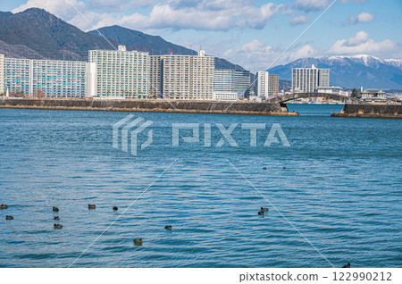 Winter scenery of Lake Biwa, view from Otsu Port 122990212
