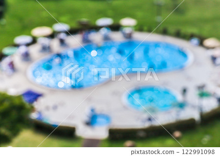 Blurred view of the outdoor pool 122991098