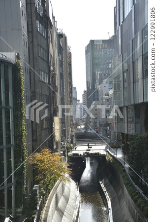 Shibuya, Tokyo cityscape Shibuya, Tokyo cityscape 122991806