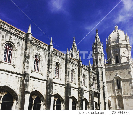 Jeronimos Monastery on a sunny day 122994884
