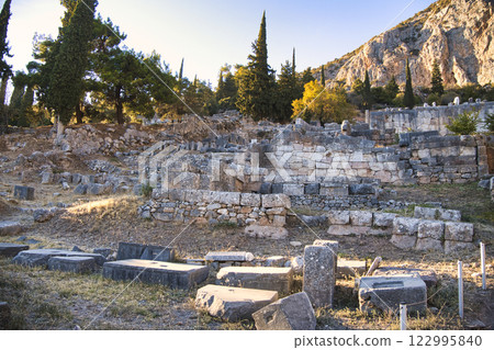 View of the Greek ancient ruins of Delphi 122995840