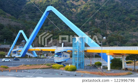 Beppu Takasakiyama Zoo Footbridge 3 Beppu Takasakiyama Zoo Footbridge 3 122996796