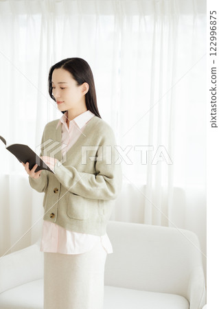Businesswoman rereading her notes 122996875