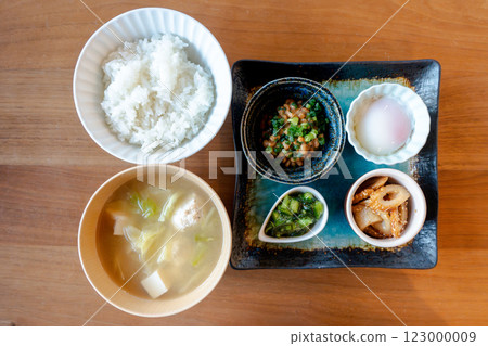 Japanese breakfast set with natto and soft-boiled egg 123000009