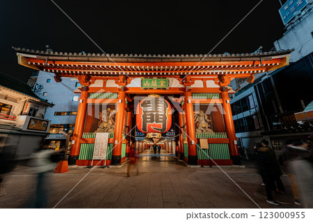 Night view of Sensoji Temple in Tokyo 123000955