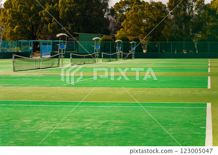 Well maintained tennis court Well maintained tennis court 123005047