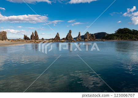 Kumano's strange rock formations, Hashiguiiwa 123006707