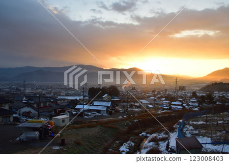 JR東日本新阪線長野站至聖高原站清晨景色（2022年12月） 123008403