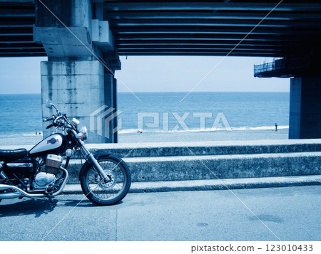 Sea and motorcycle 123010433