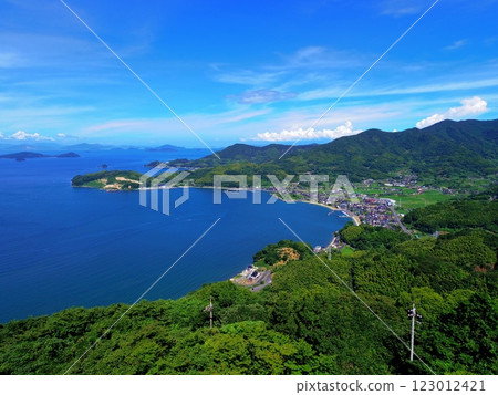 從飯山瞭望台（山口縣周防大島町）看到的壯麗景色 123012421