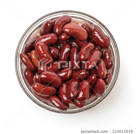 Glass bowl brimming with delicious cooked kidney beans on white background Glass bowl brimming with delicious cooked kidney beans on white background 123013019