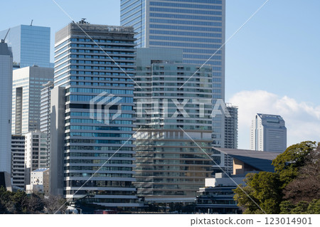 Scenery of skyscrapers around Takeshiba, Tokyo 123014901
