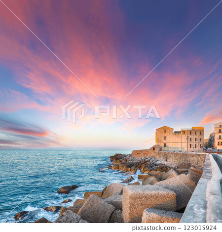 Beautiful cityscape of Cefalu city. Popular travel destination of Mediterranean sea. 123015924