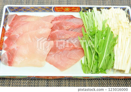 Tongu Shabu 123016000