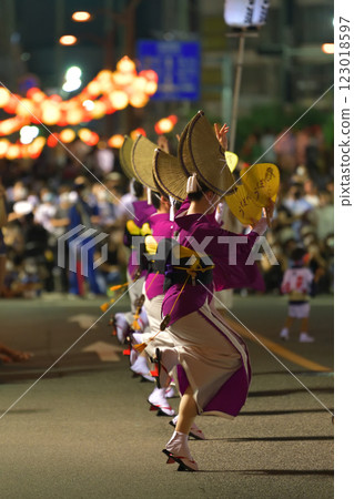 Authentic Tokushima Awa Odori Authentic Tokushima Awa Odori 123018597
