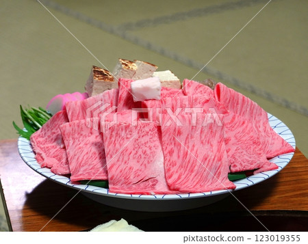 優質牛肉壽喜燒 123019355