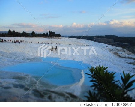 Türkiye Pamukkale diorama style Türkiye Pamukkale diorama style 123020897