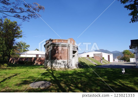 信州松本文化遺產 松本市水道局 大正時代建造的島上第一個水源「聯合井」的設施 123021333