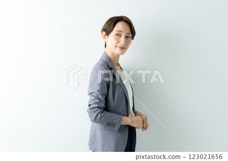 Business woman Business woman 123021656