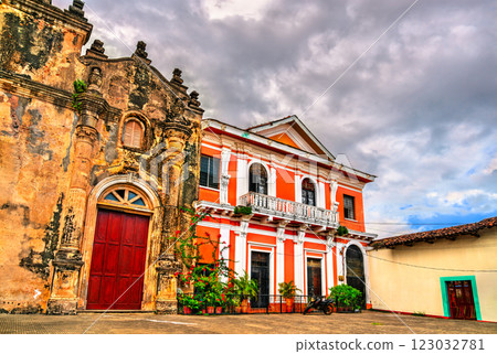 La Merced Church in Granada, Nicaragua, Central America La Merced Church in Granada, Nicaragua, Central America 123032781