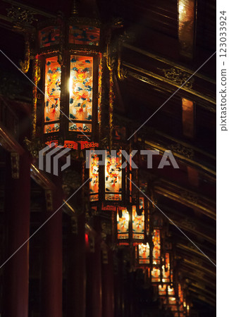 Glass Chinese lanterns Glass Chinese lanterns 123033924