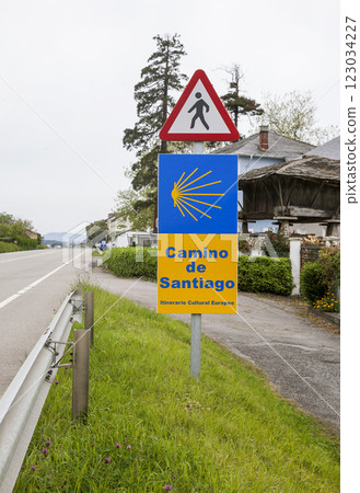 Road sign of Camino de Santiago Road sign of Camino de Santiago 123034227