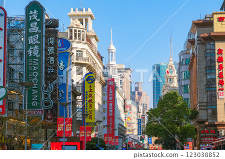 Nanjing East Road (Nanjing Pedestrian Street), Shanghai, China 123038852