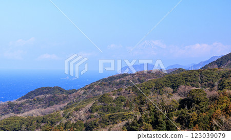 Winter at Ishibe rice terraces Winter at Ishibe rice terraces 123039079