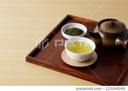 Green Tea Green Tea 123040090