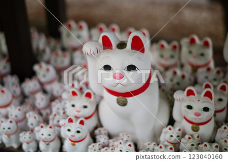 東京世田谷區豪德寺的招財貓 123040160