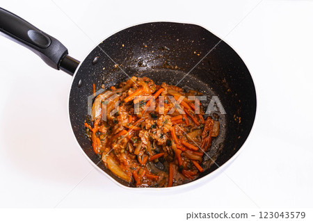 Korean food Bulgogi 123043579