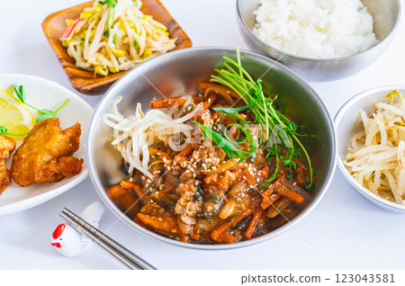 韓國食品烤肉 韓國食品烤肉 123043581