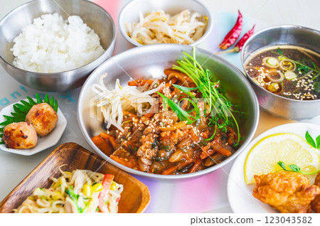 Korean food Bulgogi 123043582