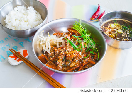 Korean food Bulgogi Korean food Bulgogi 123043583
