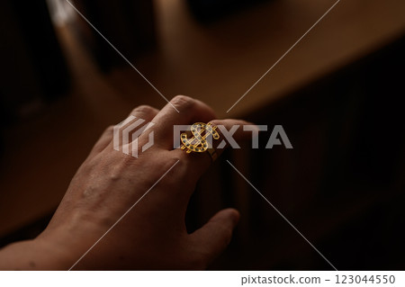 Image photo Image photo 123044550