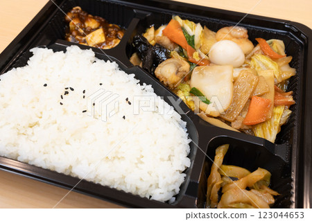 美味的中國八寶便當 123044653