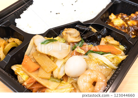 美味的中國八寶便當 123044660
